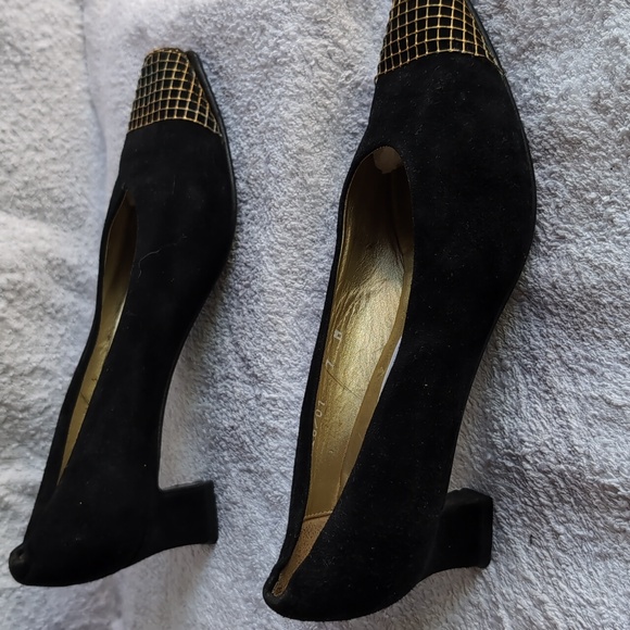 Black, Formal, Suede Evening Shoes by Joan & David Couture - Picture 4 of 8